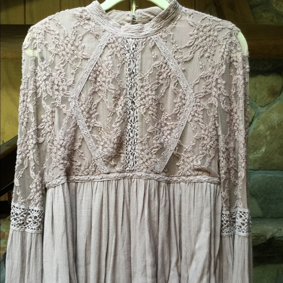 AEO Dusty Rose High Neck Lace Tunic M - Picture 5 of 6